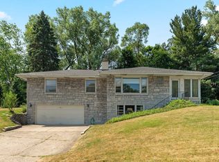 25 Diana Rd, Portage, IN 46368