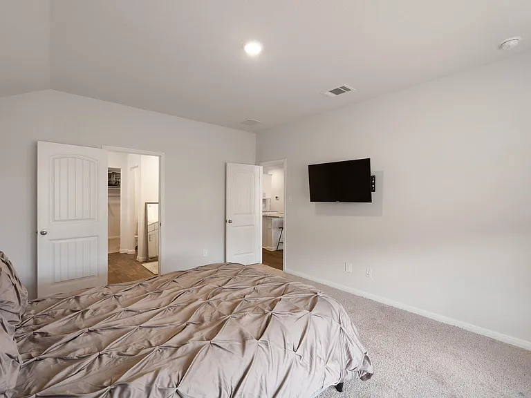205 Bethpage Dr — Photo 22