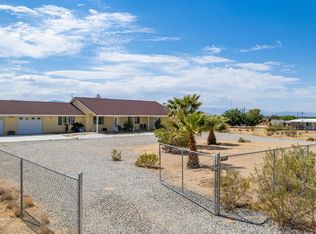 1453 S Greenlawn St, Ridgecrest, CA 93555
