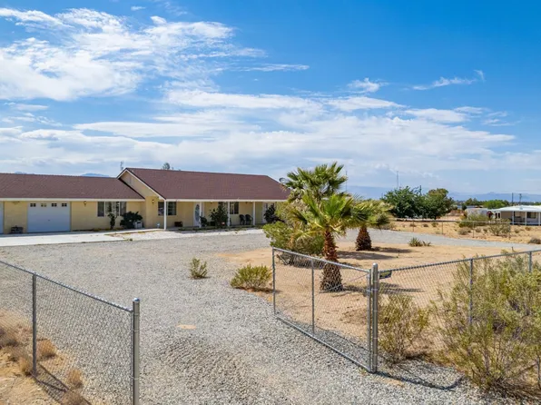 1453 S Greenlawn St, Ridgecrest, CA 93555