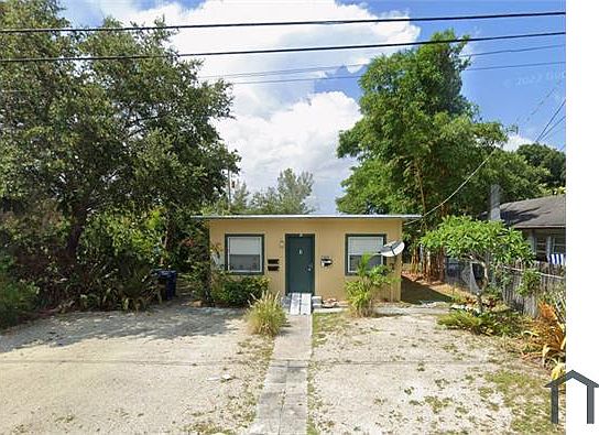 1st image of 721 SW 2nd Ct #1