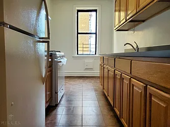 Rented by Hillel Realty Group