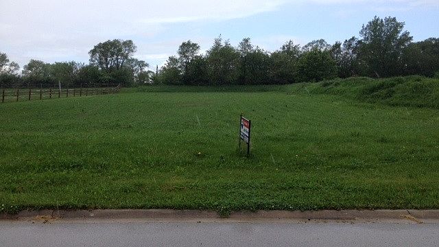 2nd image of 3205 Prairie View Dr