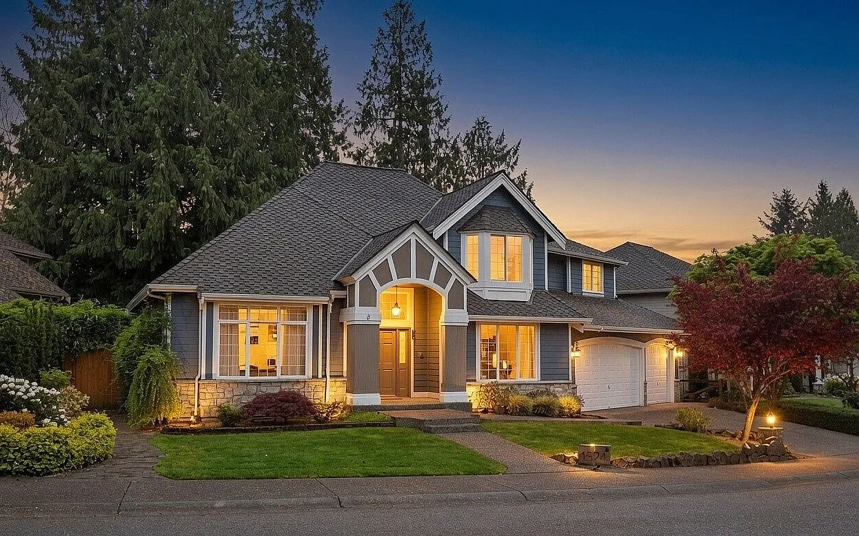 4 bed, 2.5 bath, 2842 sqft, $4,500 — Photo 1