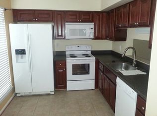 7332 Shady Glen Ter, Capitol Heights, MD 20743