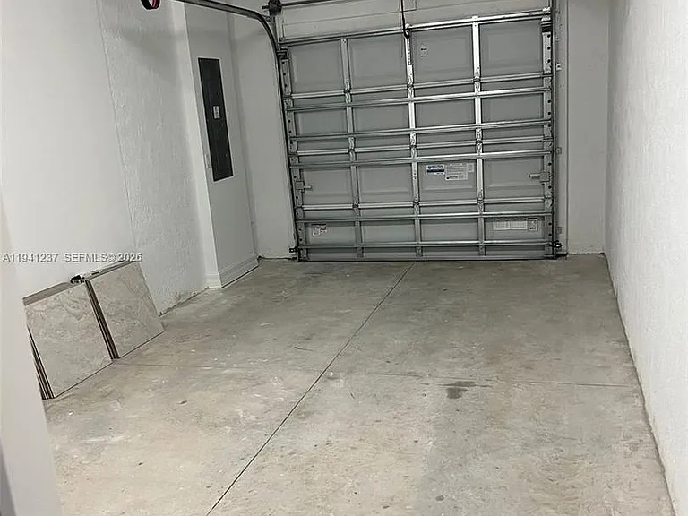 6121 Rancho Ln — Photo 14