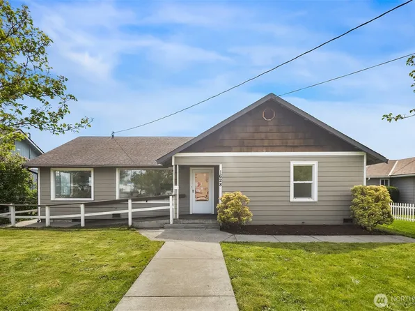 1628 Grove Street, Marysville, WA 98270