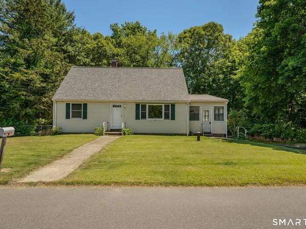 7 Bonville Drive, Montville, CT 06382