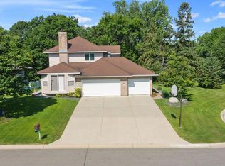 150 12th Ave NW, New Brighton, MN 55112