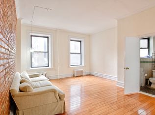 231 E 9th St #2C, New York, NY