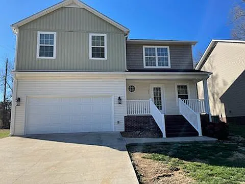 902 Bill Smith Rd — Photo 1