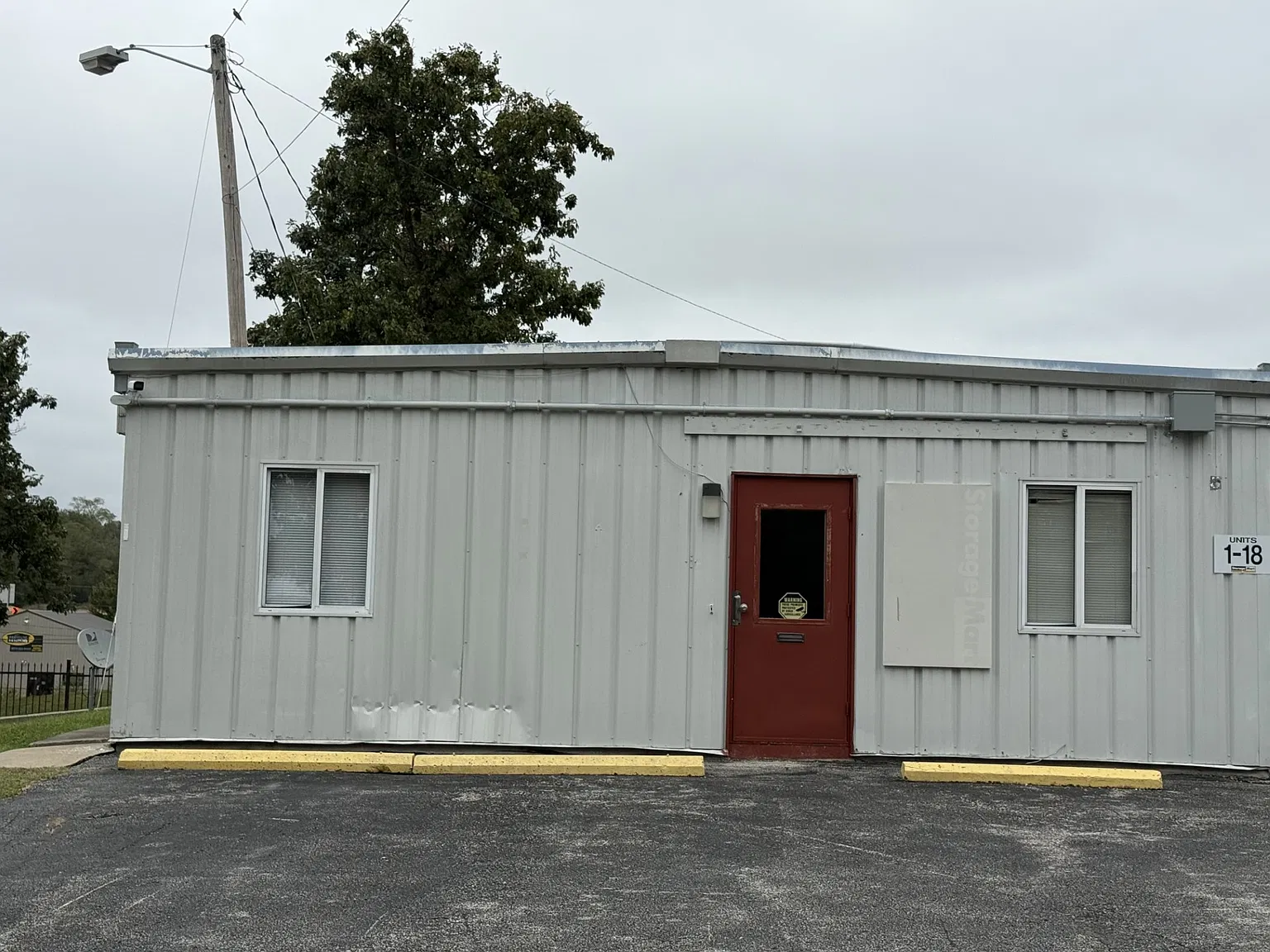 1 bed, 1.5 bath, 1000 sqft, $1,000 — Photo 1