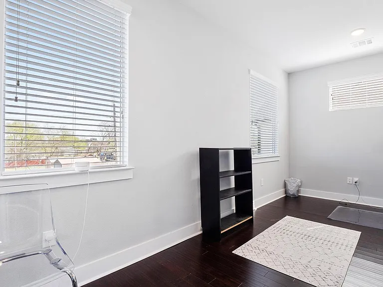 7206 Carver Ave #A — Photo 15