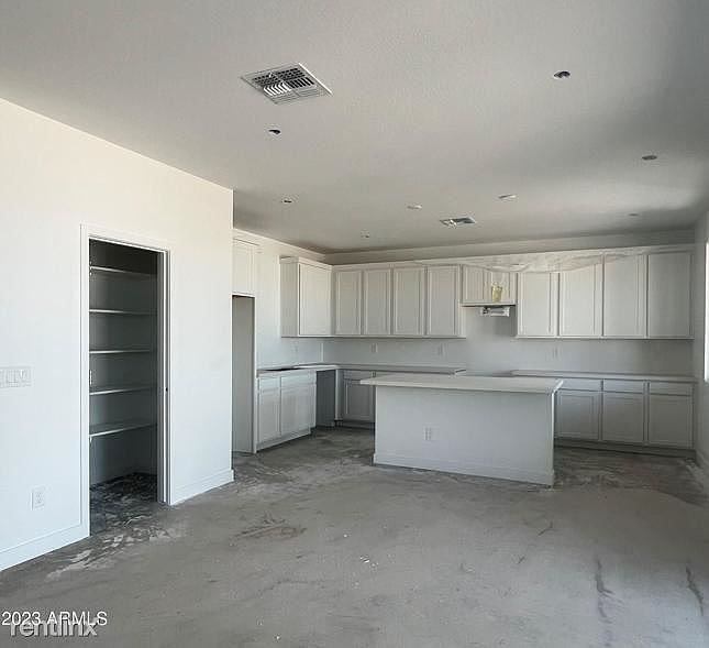 2nd image of 18334 W Jessie Ln #R