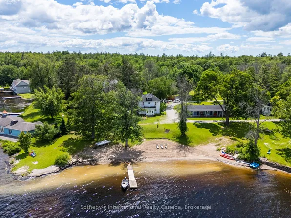 1581 Port Stanton Park, Severn, ON P0E 1N0