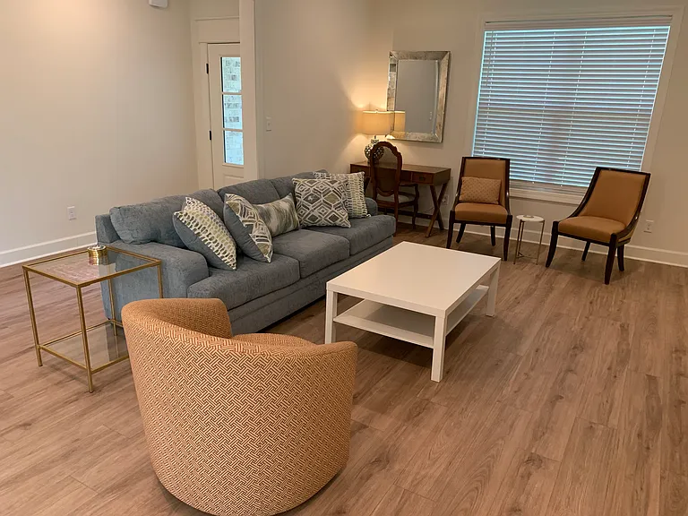 2159 Timber Ln — Photo 2