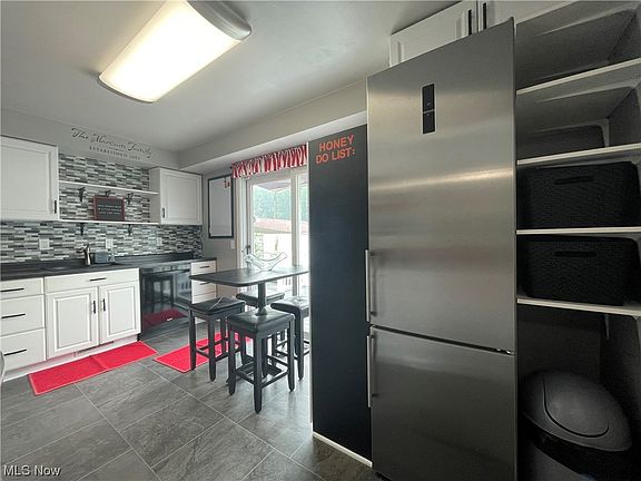 4th image of 2426 E 35th St