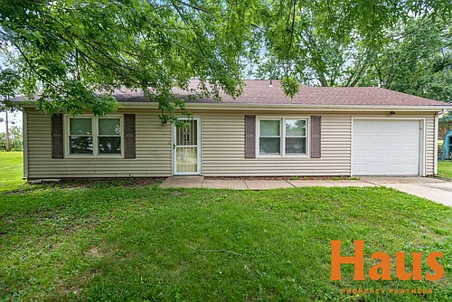 2834 SW Glenside Ct Photo 1