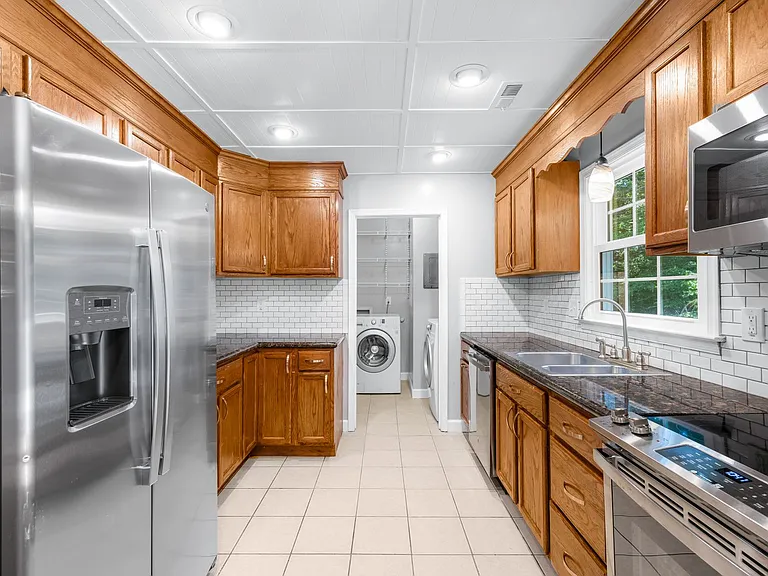 7617 Valencia Rd — Photo 18