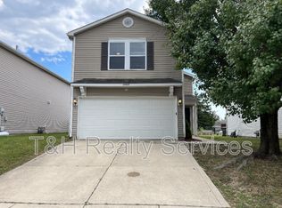 10869 Glenayr Dr, Camby, IN 46113