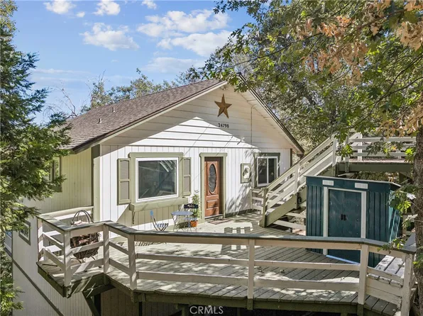 24798 Edelweiss Dr, Crestline, CA 92325
