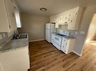 2703 Malcore Dr, Green Bay, WI 54302