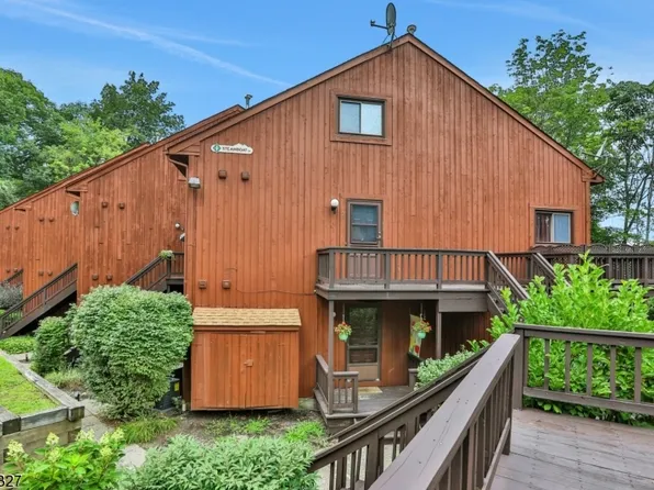 4 Steamboat Dr #1, Vernon Twp., NJ 07462