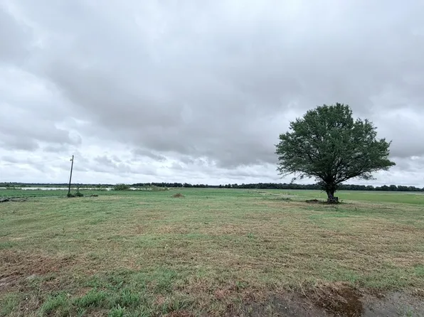472 S McNeely Rd, Marion, AR 72364
