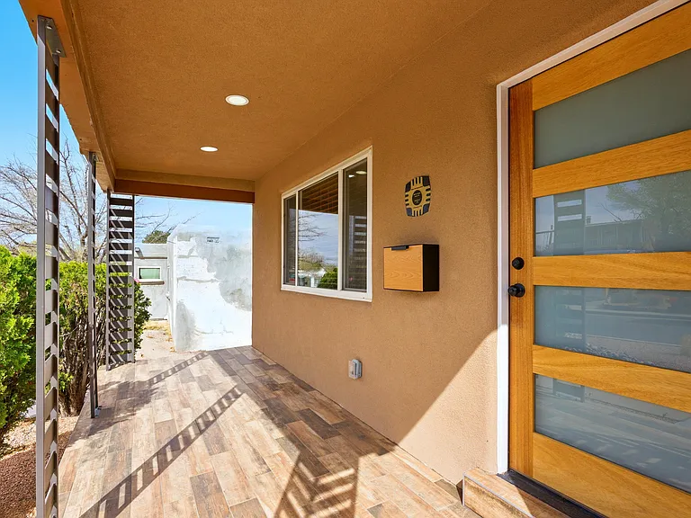 2905 San Rafael Ave SE — Photo 4