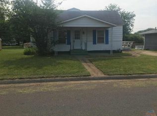 1913 S Marvin Ave, Sedalia, MO 65301