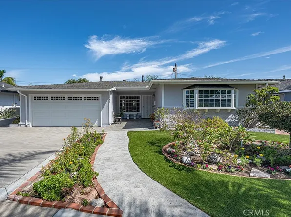 7009 E El Paseo St, Long Beach, CA 90815