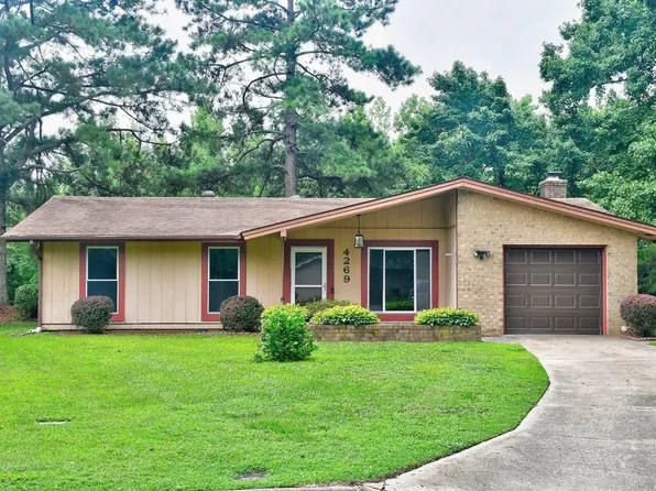 4269 Grove Ct, Virginia Beach, VA 23462