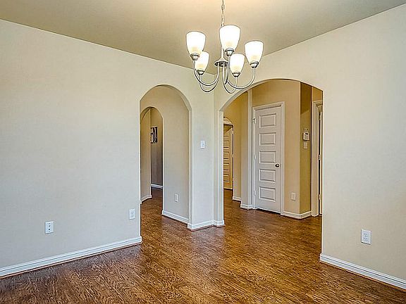 4th image of 18934 Whitehaven Bend Ln