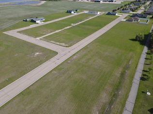 Chalmers 1st Addn #B2-L3, Rugby, ND 58368