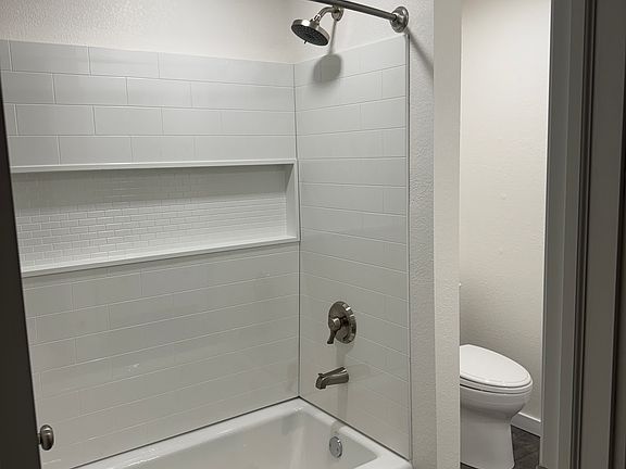 5th image of 1819 N Arlington Pl #1