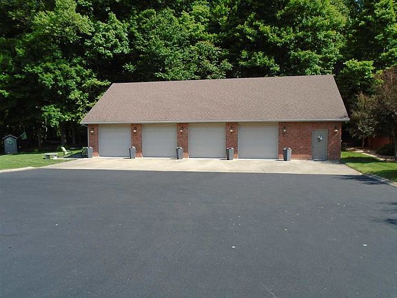 2nd image of 649 Whittier Dr