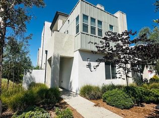 140 Spectacle, Irvine, CA 92618