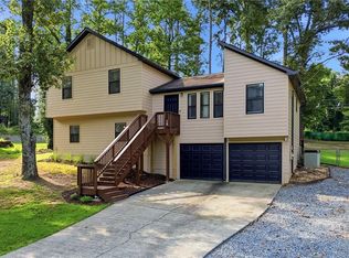 4032 Maxanne Dr NW, Kennesaw, GA 30144