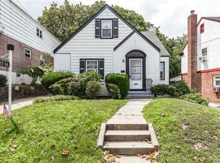 13-16 146th St, Whitestone, NY 11357