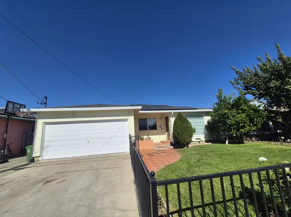 36122 Magellan Dr, Fremont, CA 94536