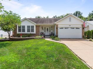 259 Keystone Dr, Fenton, MO 63026