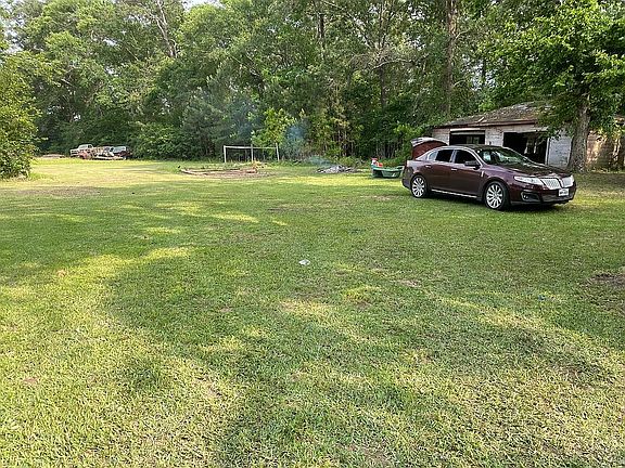 4th image of 17267 Railroad Ave