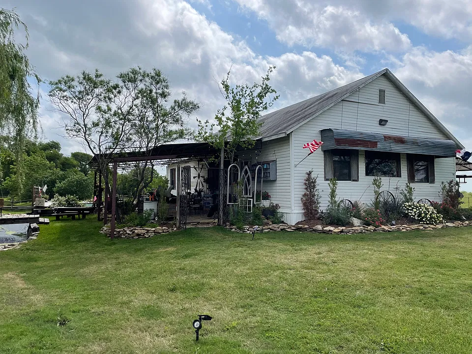 1358 Battle Rd
