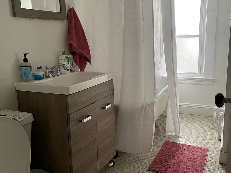 50 Maplewood Ave #3 — Photo 8
