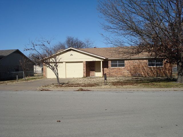 1st image of 1312 Walters Dr