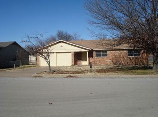1312 Walters Dr, Granbury, TX 76048