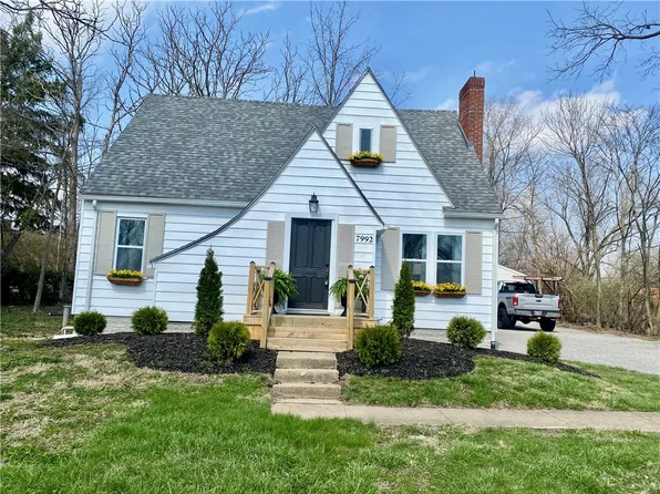 7992 W National Rd, New Carlisle, OH 45344