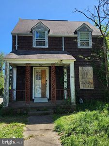 7111 8th St NW, Washington, DC, 20012