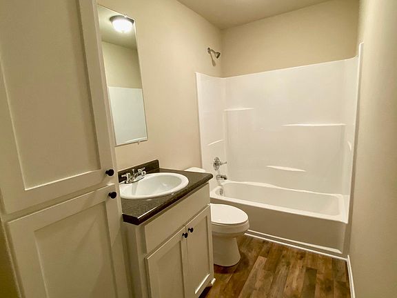 Hall Bathroom