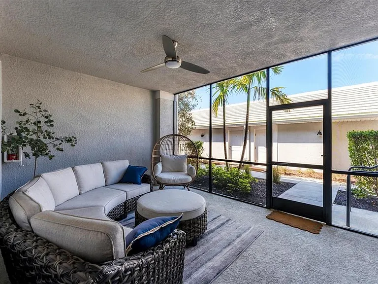 14184 Heritage Landing Blvd #516 — Photo 4